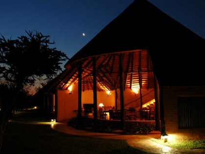 Mopane Bush Lodge